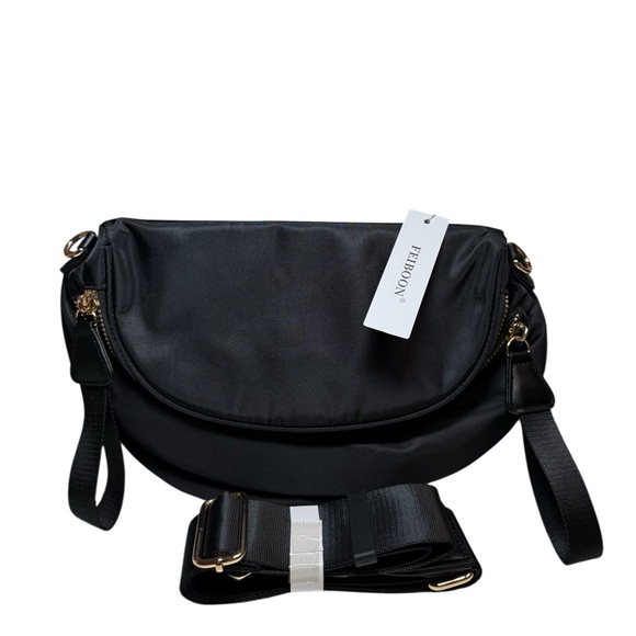 ✨🖤Black Bum Bag Crossbody Sling Bag - Wide Strap 🖤✨ NWT - Picture 5 of 7
